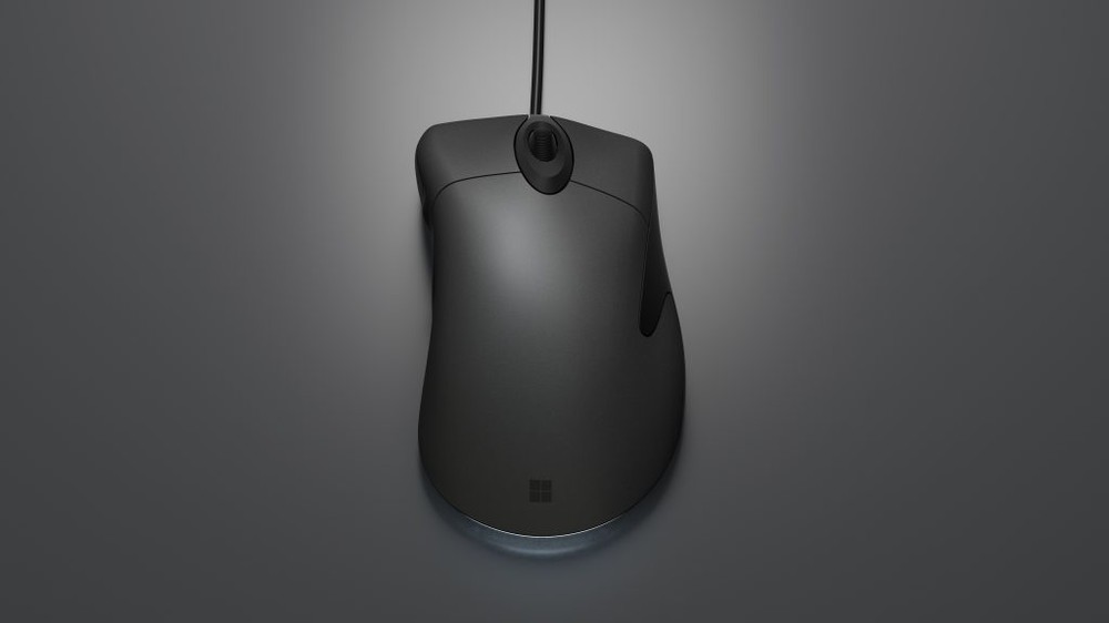 エルゴデザインや有線接続など基本そのまま　最新技術を得て復活の「Classic IntelliMouse」