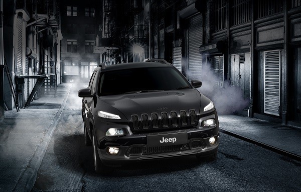 FCAジャパン「Jeep Cherokee Night Eagle」　80台限定発売