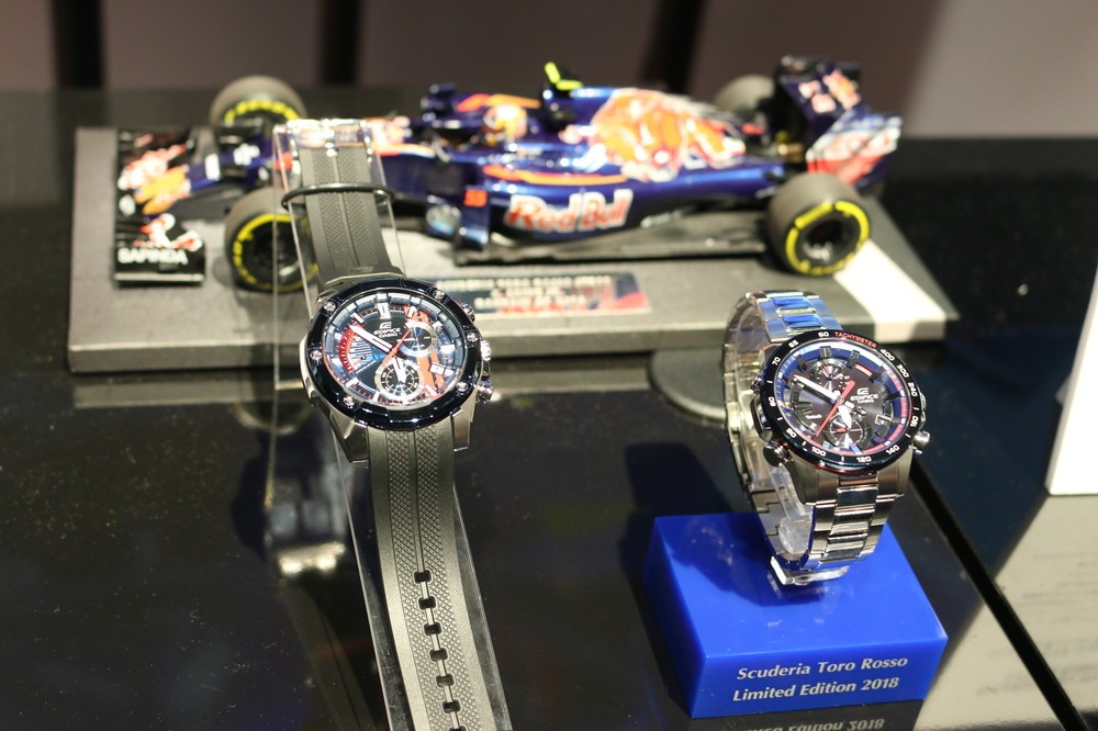 「EDIFICE」のモータースポーツの世界観をボディー全体で表現したモデル「Scuderia Toro Rosso Limited Edition」（18年4月）