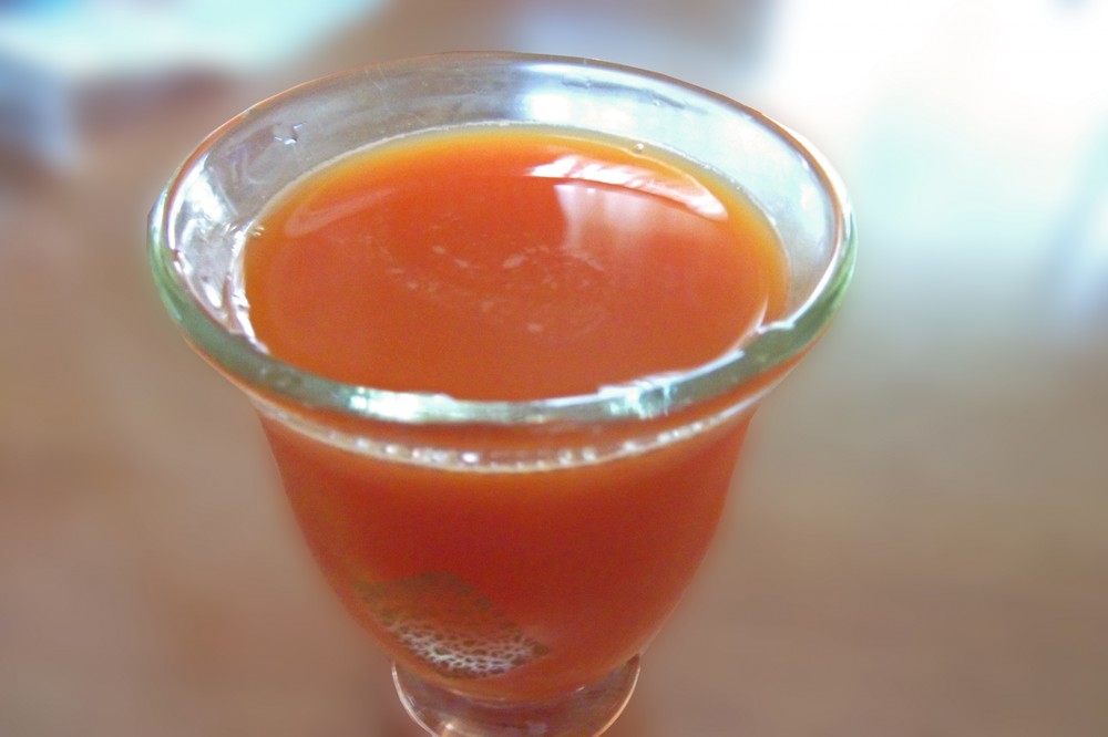 調理で生野菜の代わりに野菜ジュース　味香り戦略研究所「味のバランス調う」