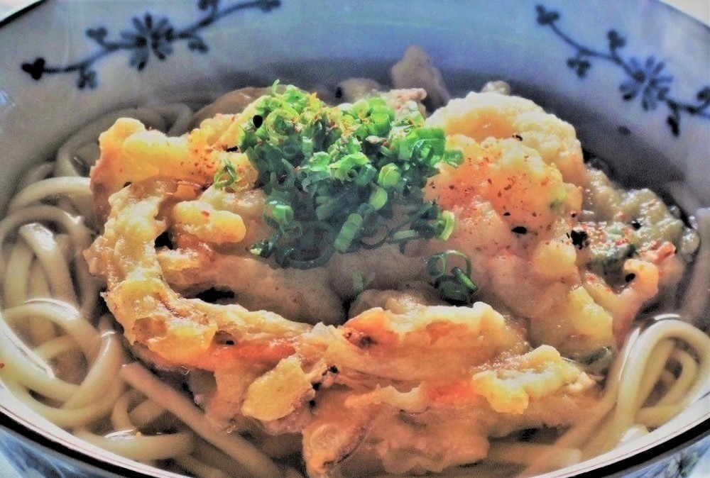 小麦粉の包容力　東海林さだおさんが「チームかき揚げ」に銅メダル