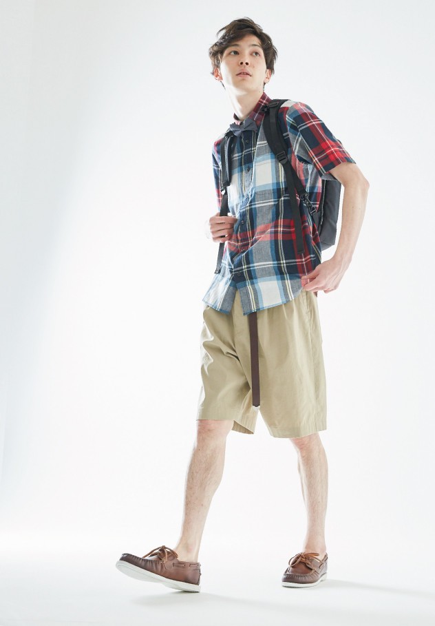 伝統織物をモダンに　「マドラスチェックシャツ」