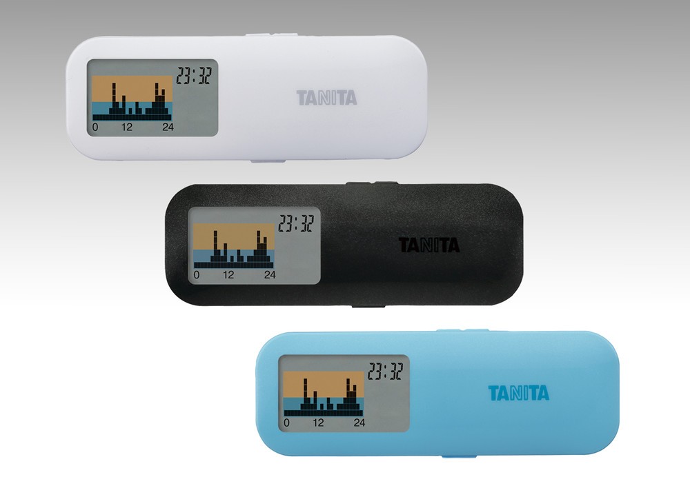 家事やデスクワークも計測できる　タニタからスリムサイズの活動量計