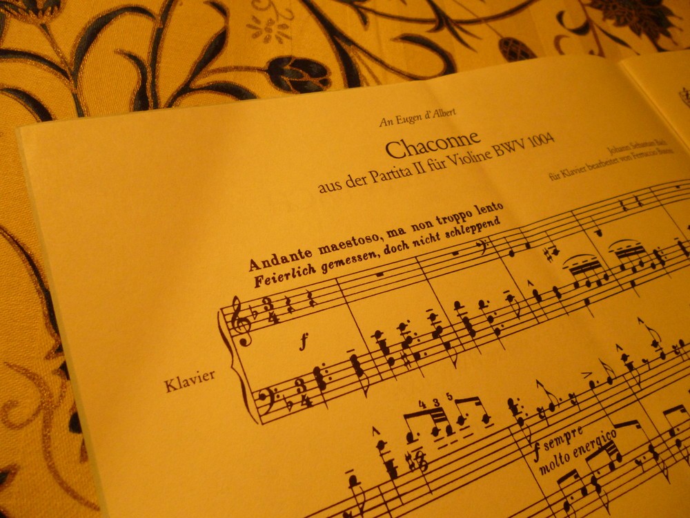 ヴァイオリンの難曲からピアノ独奏へ　バッハとブゾーニ、2人の天才の「シャコンヌ」