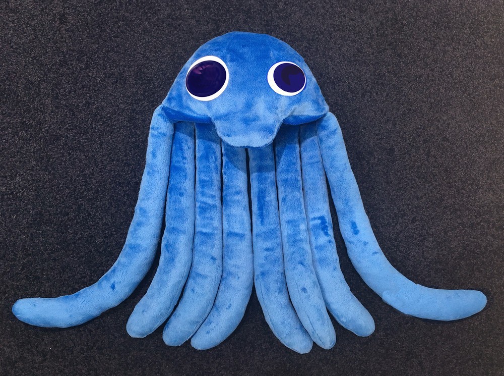 クレーンゲームに登場する全長60センチの「ダイオウよだれだこ」
