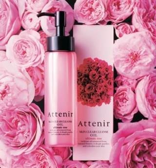 摘みたてのバラのようなみずみずしい香り　オイル状クレンジング