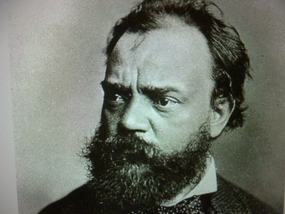 意志の強さがうかがえる「地道な作曲家」ドヴォルザークの肖像