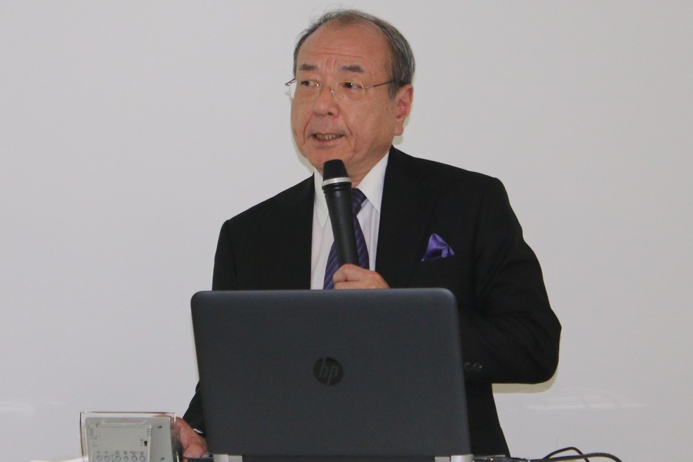 慶応義塾大学・吉村泰典名誉教授