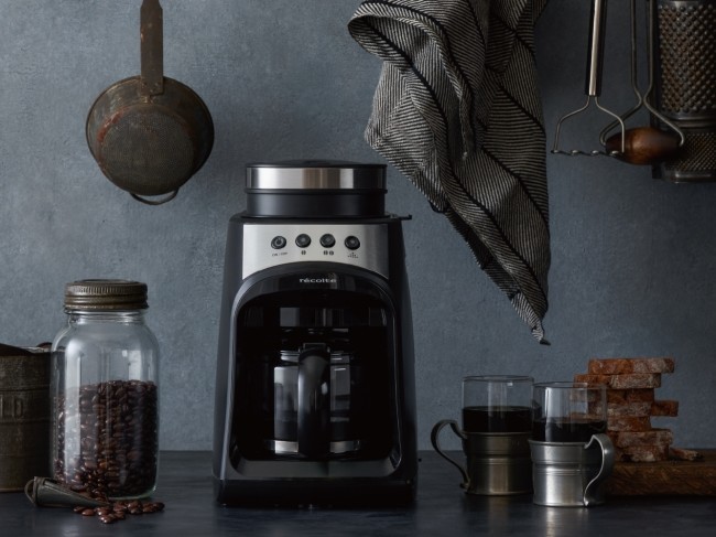 ハンドドリップのように丁寧に蒸らす　全自動コーヒーメーカー