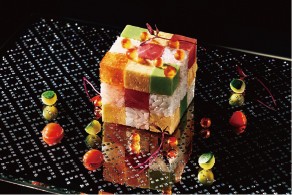 メニュー名「大いなるゆるしを受けたものたちのにぎやかな饗宴」