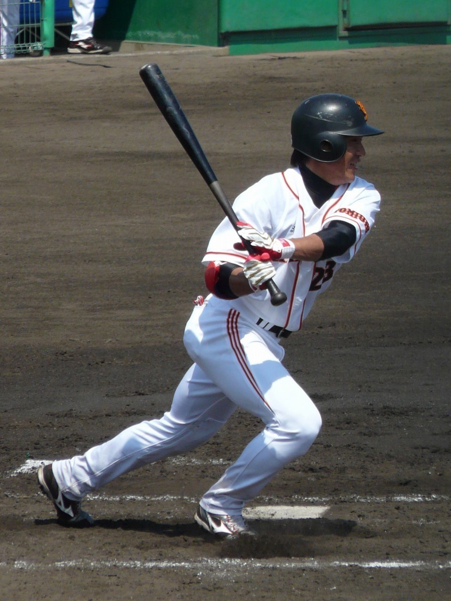 脇谷選手（Wikimedia Commons）