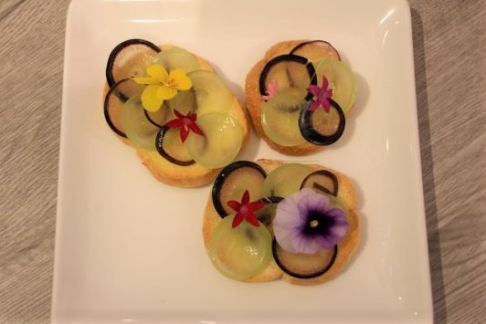 ぶどうの彩りカナッペ（2018年9月撮影）