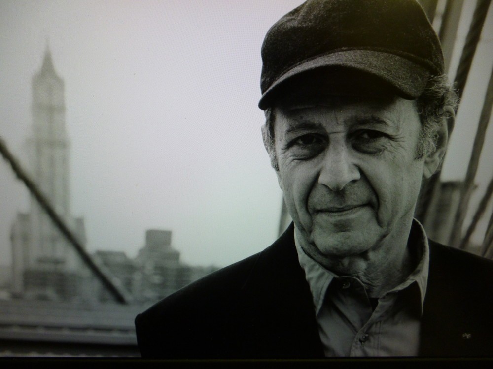 「繰り返し」が不思議な感覚生む　ミニマルミュージック「ニューヨーク・カウンターポイント」