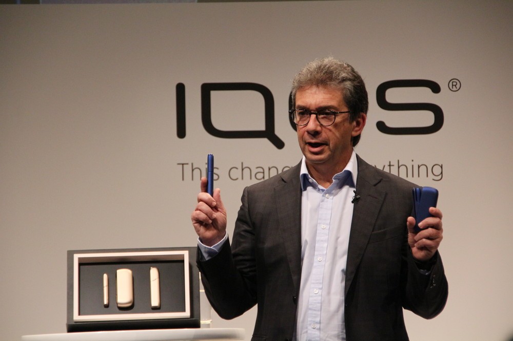 加熱式たばこ「IQOS」新モデル2種　連続使用、コンパクト、充電時間短縮が目玉