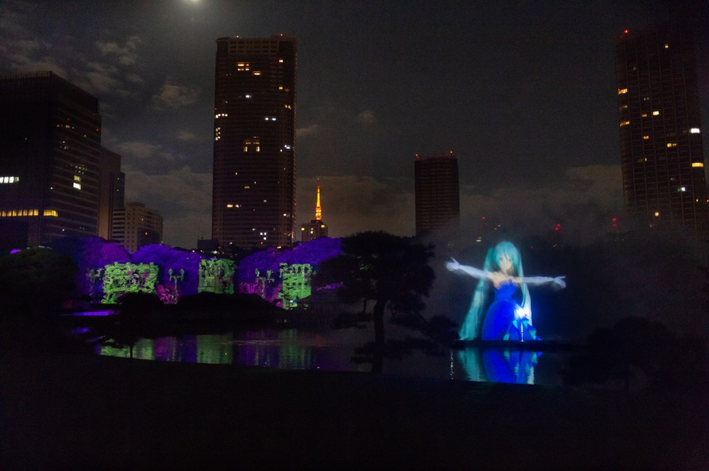 浜離宮で「東京150年祭」 「初音ミク」コラボのプロジェクションマッピング