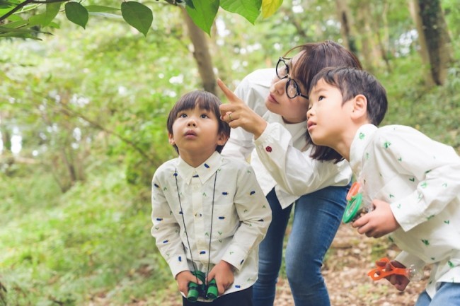 「カマキリ先生」香川照之がアパレル参入　昆虫モチーフの子ども服発売