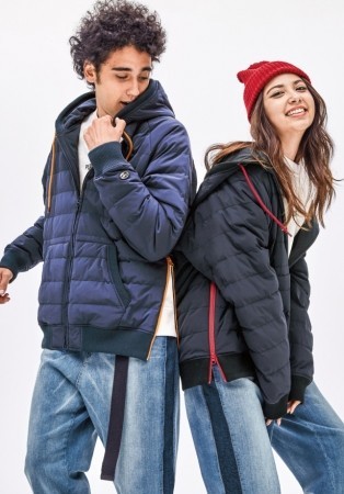 気軽に羽織れるウインターパーカ　「パープル＆イエロー」から