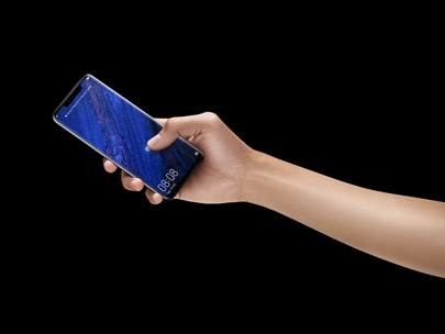 8コアCPU＋デュアルNPUによるパワフル＆スムーズな操作性