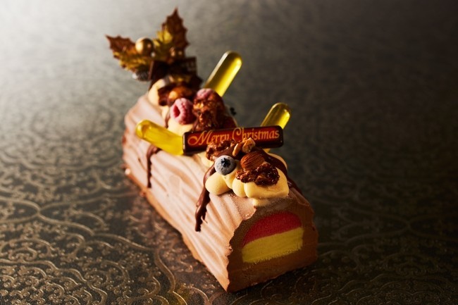 老舗高級洋菓子店とコラボのクリスマスアイスケーキ