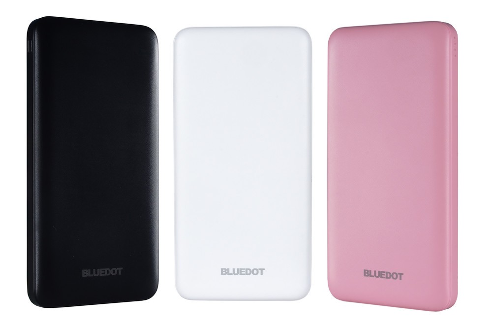 容量1万mAh　片手でも持ちやすいモバイルバッテリー