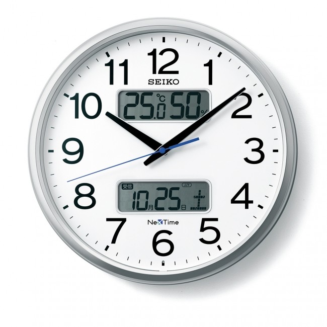 標準電波の届きにくい場所でも　スマホアプリで時刻同期する電波クロック