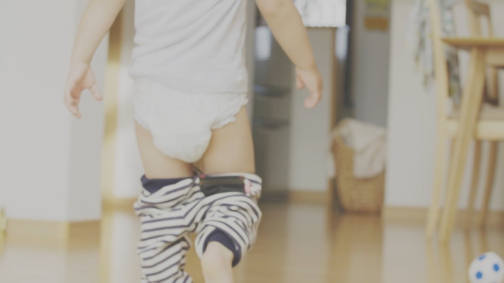 ウェブ動画「1万回のLove」(2)