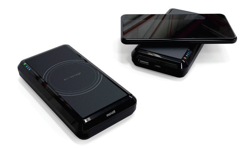 外出先でもスマホを手軽に充電　「Qi」ワイヤレス充電器