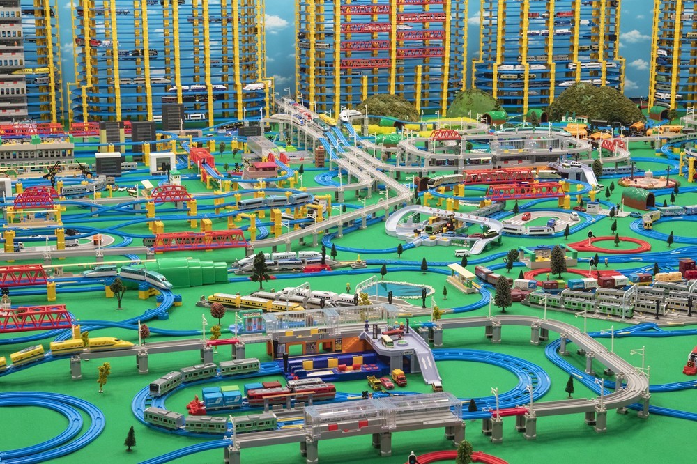 JRと「プラレール」コラボの特別展　東京・両国で