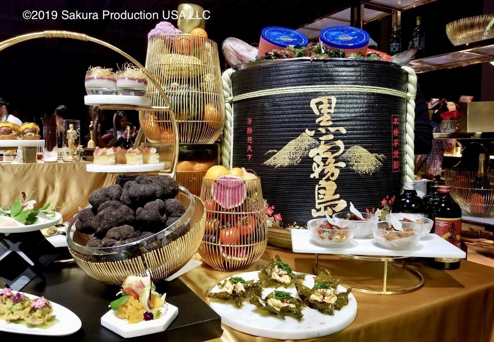 焼酎「黒霧島」アカデミー賞授賞式後の祝賀会に登場　世界の映画人に振る舞われる
