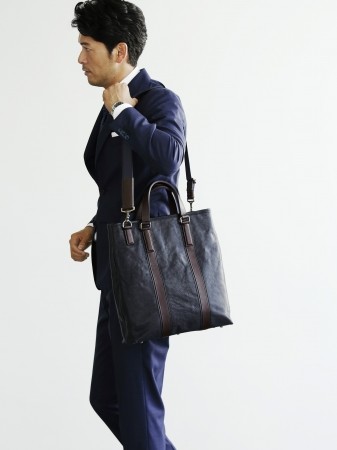 ビジネスシーンに最適！楽でスタイリッシュ
