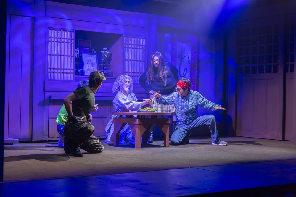 「Comic Dojo TEE! Family」の１シーン