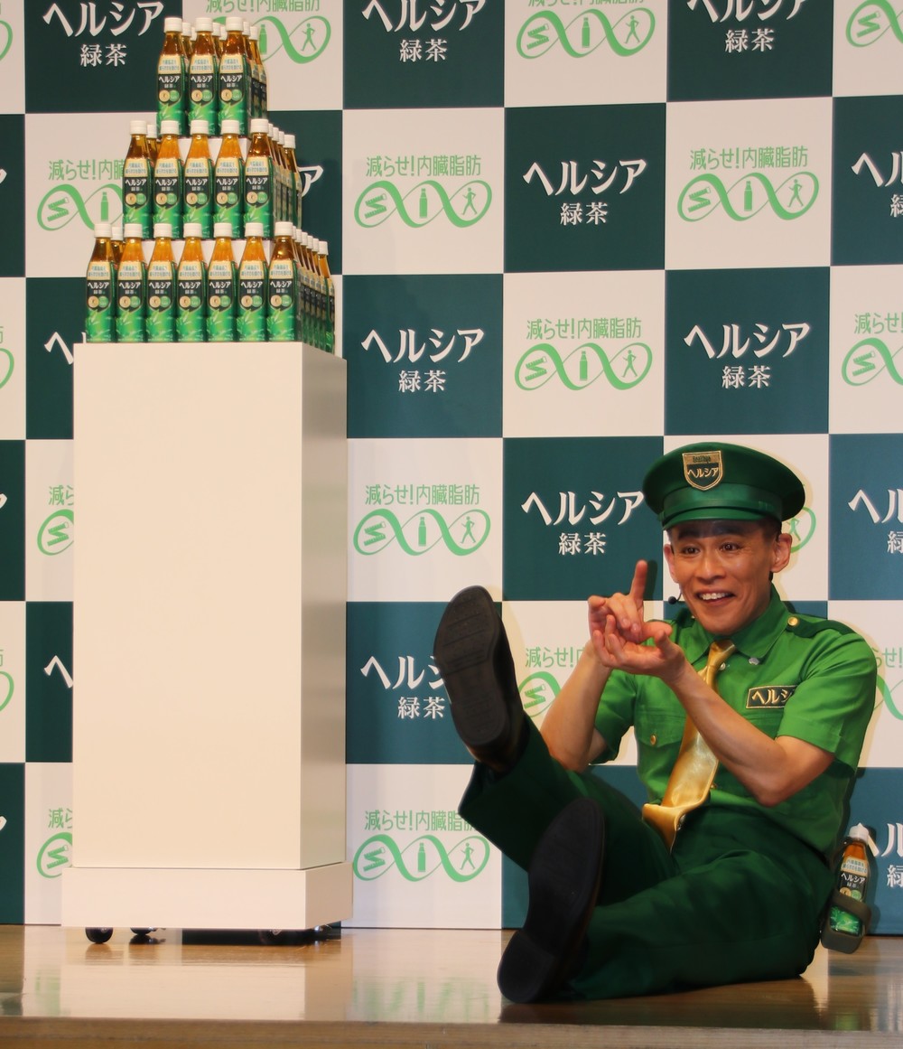 壇上では「ヘルシア体操」も披露
