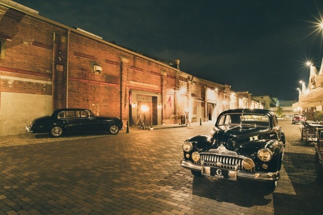 食事中に洗車ができる新サービス　完全予約制