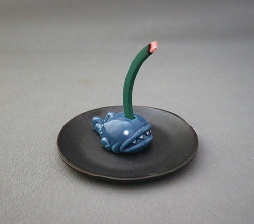 ちびちび蚊取線香スタンド（アンコウ）