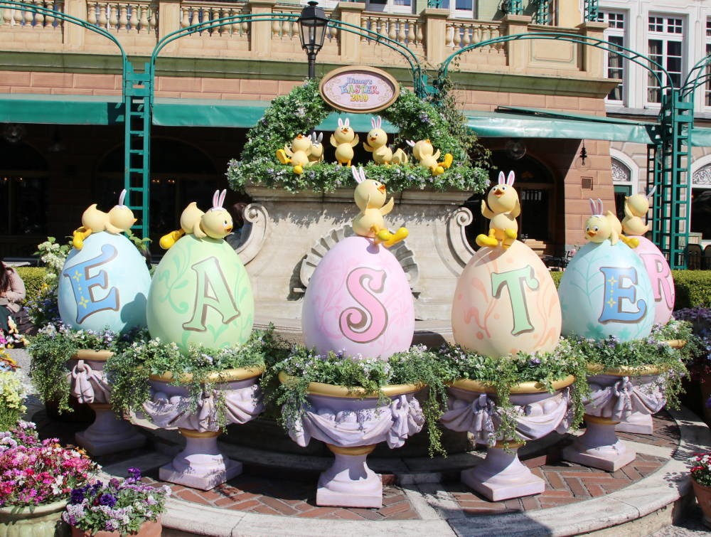 今年のシーのイースターは「うさピヨ」が主役