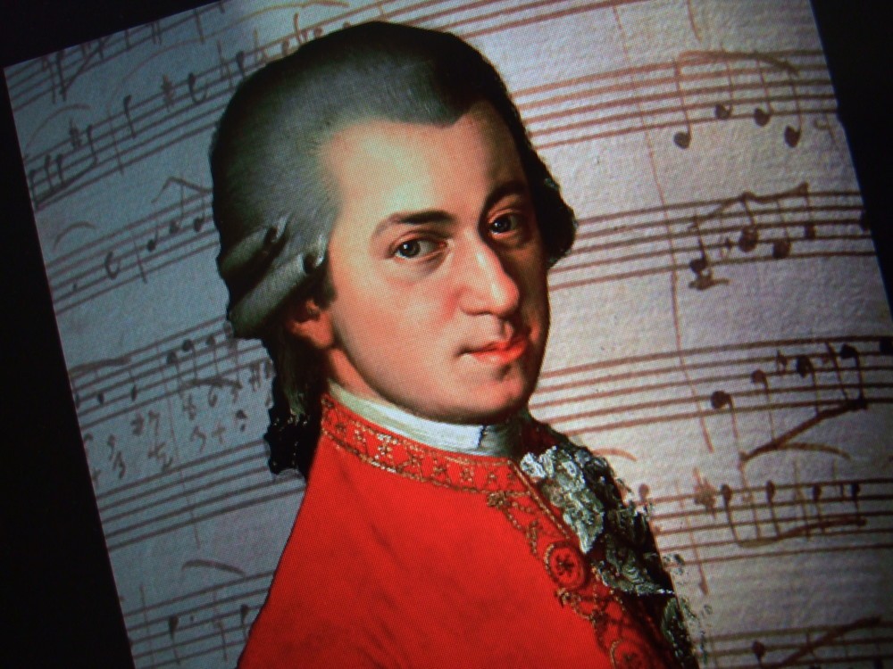 人気急降下したモーツァルトは必死だった　「ピアノ協奏曲　第26番『戴冠式』」