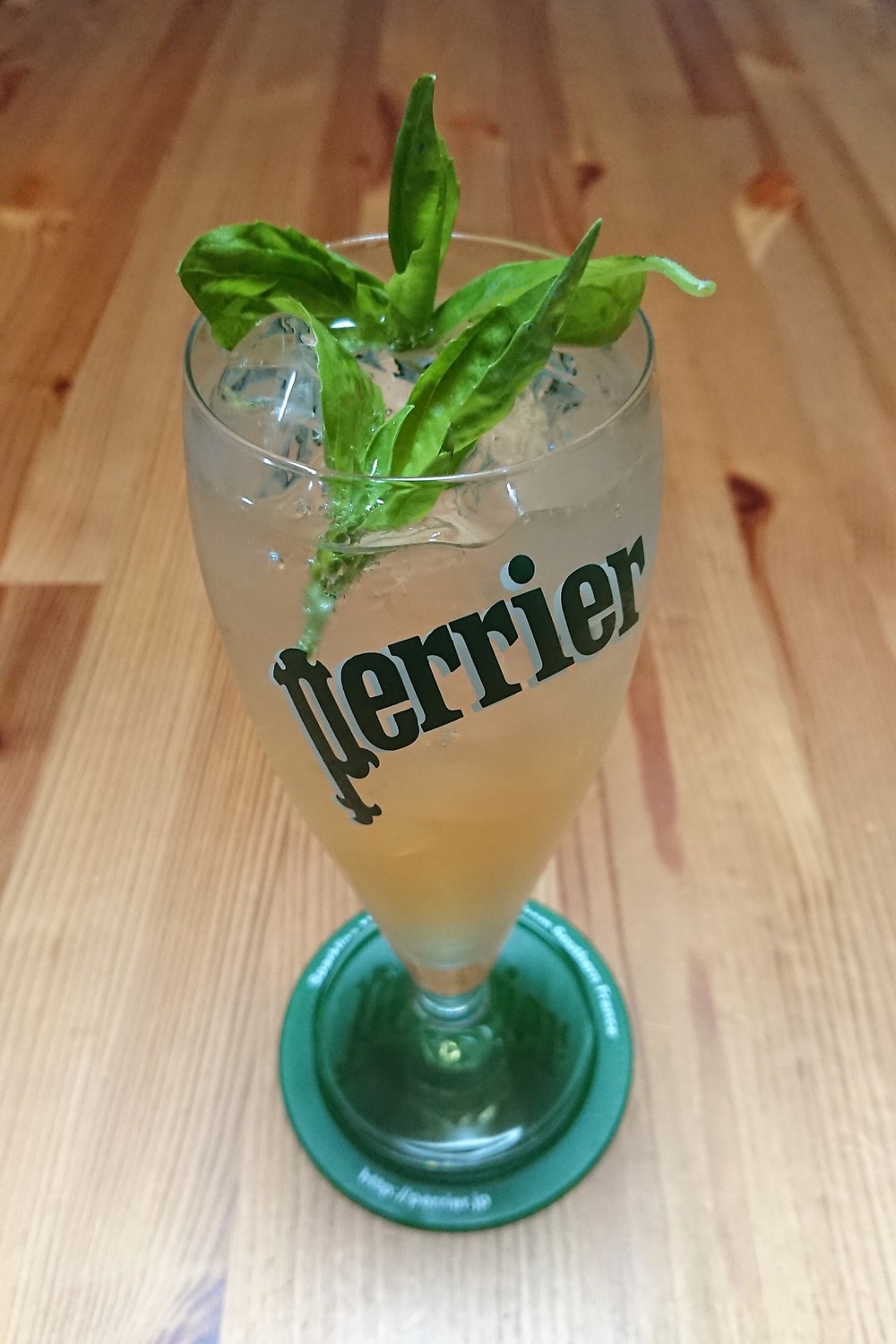 ペリエ バジルアイスティーモヒート（1）