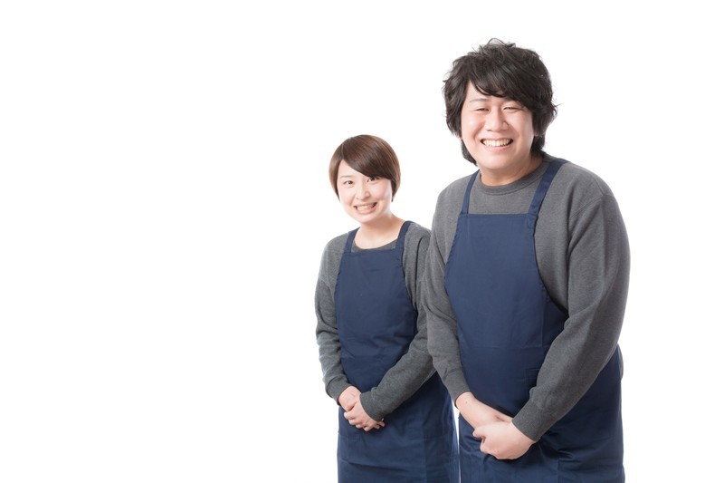 言葉につまずく　山田詠美さんはレストランで怒り、本を見て反省する