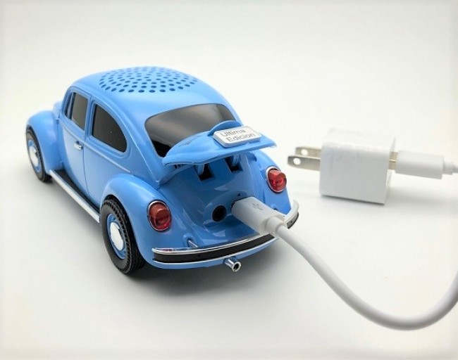 可愛いくてパワーもある！VWクラシックビートル形のスピーカー