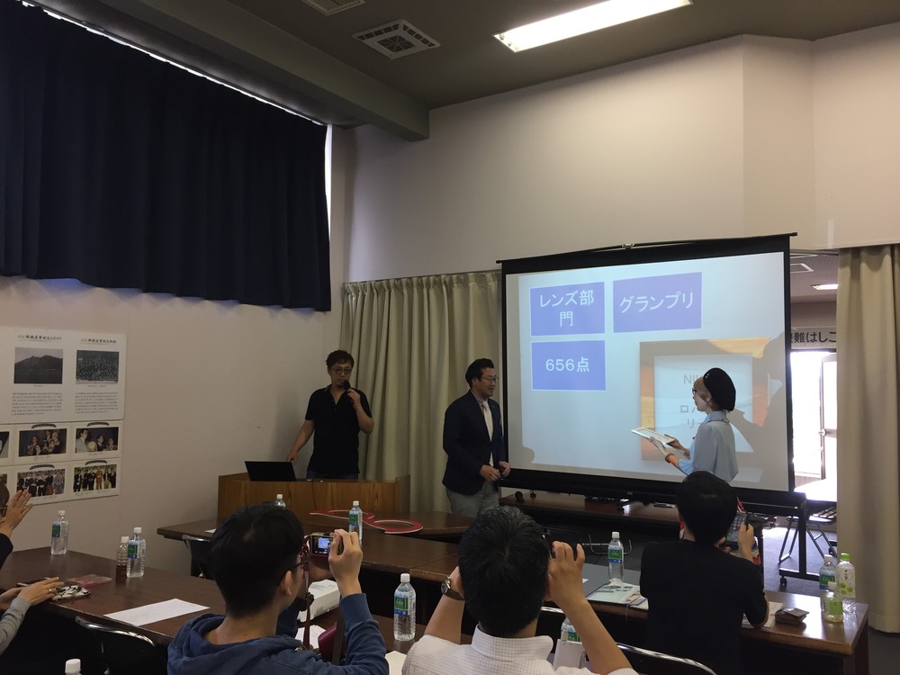 「昨年一番感動を与えたアイウェア」を決定　メガネのシンポジウムで「M.E.E.」表彰