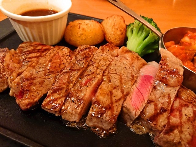 よく行くステーキ店、1位は「びっくりドンキー」　　インターネット調査