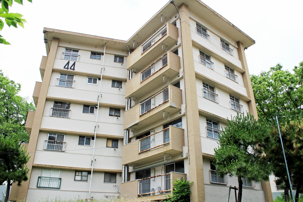 高度成長期に誕生した超貴重な建物　赤羽台団地「スターハウス」が生まれ変わる