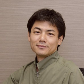 せたがや内科・神経内科クリニックの久手堅司院長