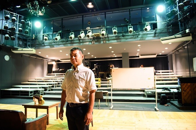 本業は、九州大谷短期大学表現学科教授。「戯曲論」「演劇論」「作家作品研究」などの科目を担当している（写真　菊地健志）