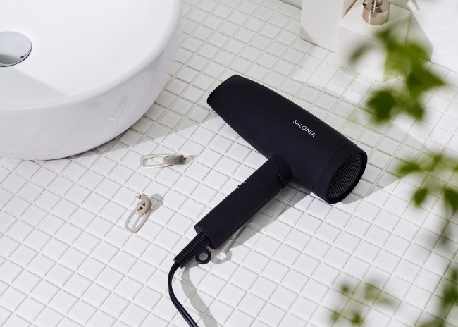 ドライ時間を30％短縮　暑い夏でも快適に髪を乾かせる