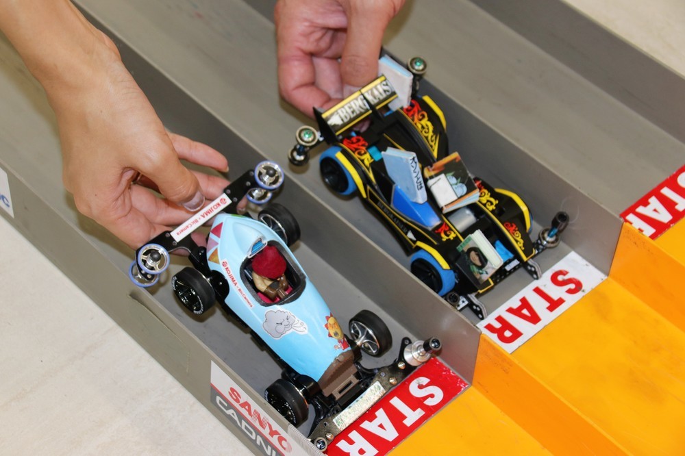 15人を5人ずつ3組に分け、予選を行なった