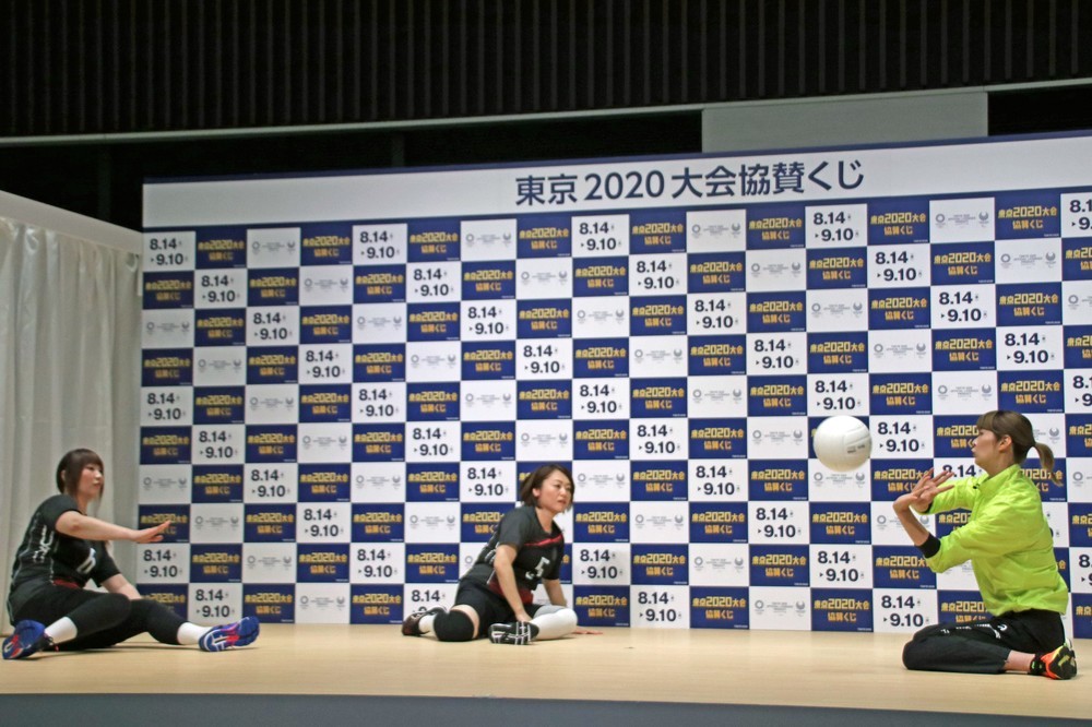 スパイクに反応する木村さん