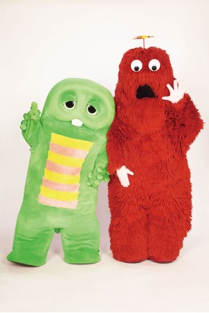 ガチャピンとムック「1日美術館長」に　子どもたちと一緒に現代アート観賞