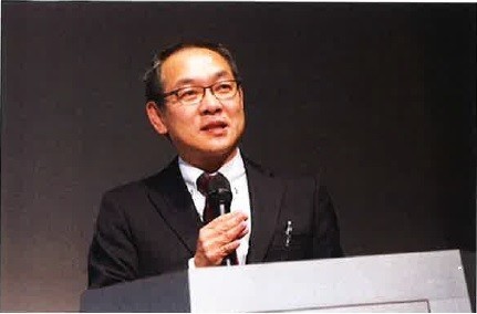 奈良女子大学生活環境学系生活健康領域の鷹股亮教授