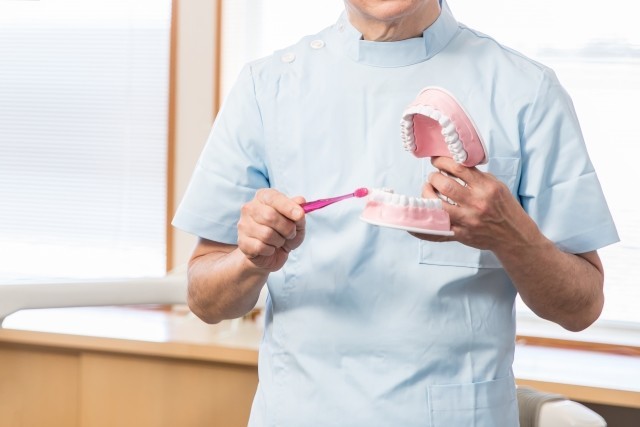 歯科医が勧める歯ブラシ　「むし歯予防」「歯周病予防」「小児用」第1位発表